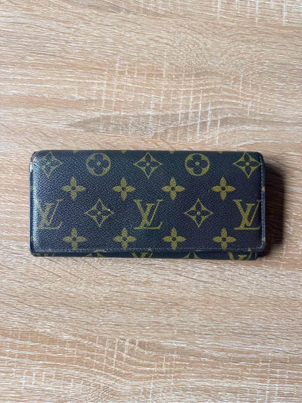 Louis Vuitton Sarah Wallet